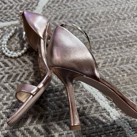 Badgley Mischka Loretta Dual Pearl Strap Stiletto sz 10 - Picture 5 of 7